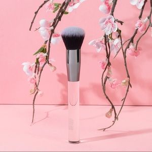 ❌SOLD❌ Japonesque | BLENDING CONTOUR BRUSH